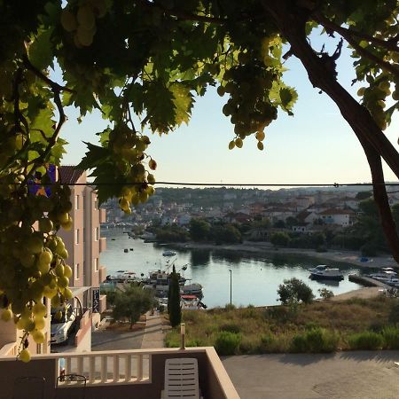 Apartments Villa Zica Trogir Ngoại thất bức ảnh