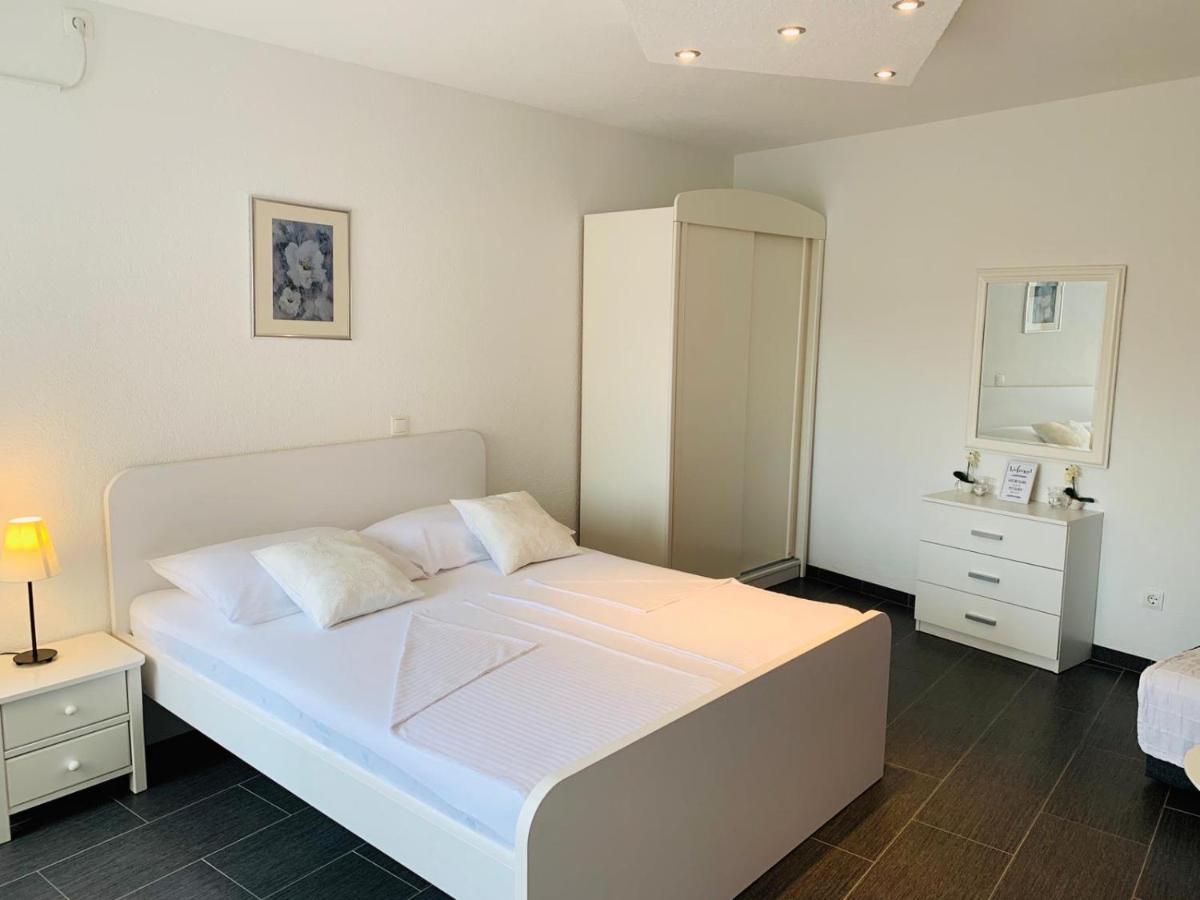 Apartments Villa Zica Trogir Ngoại thất bức ảnh