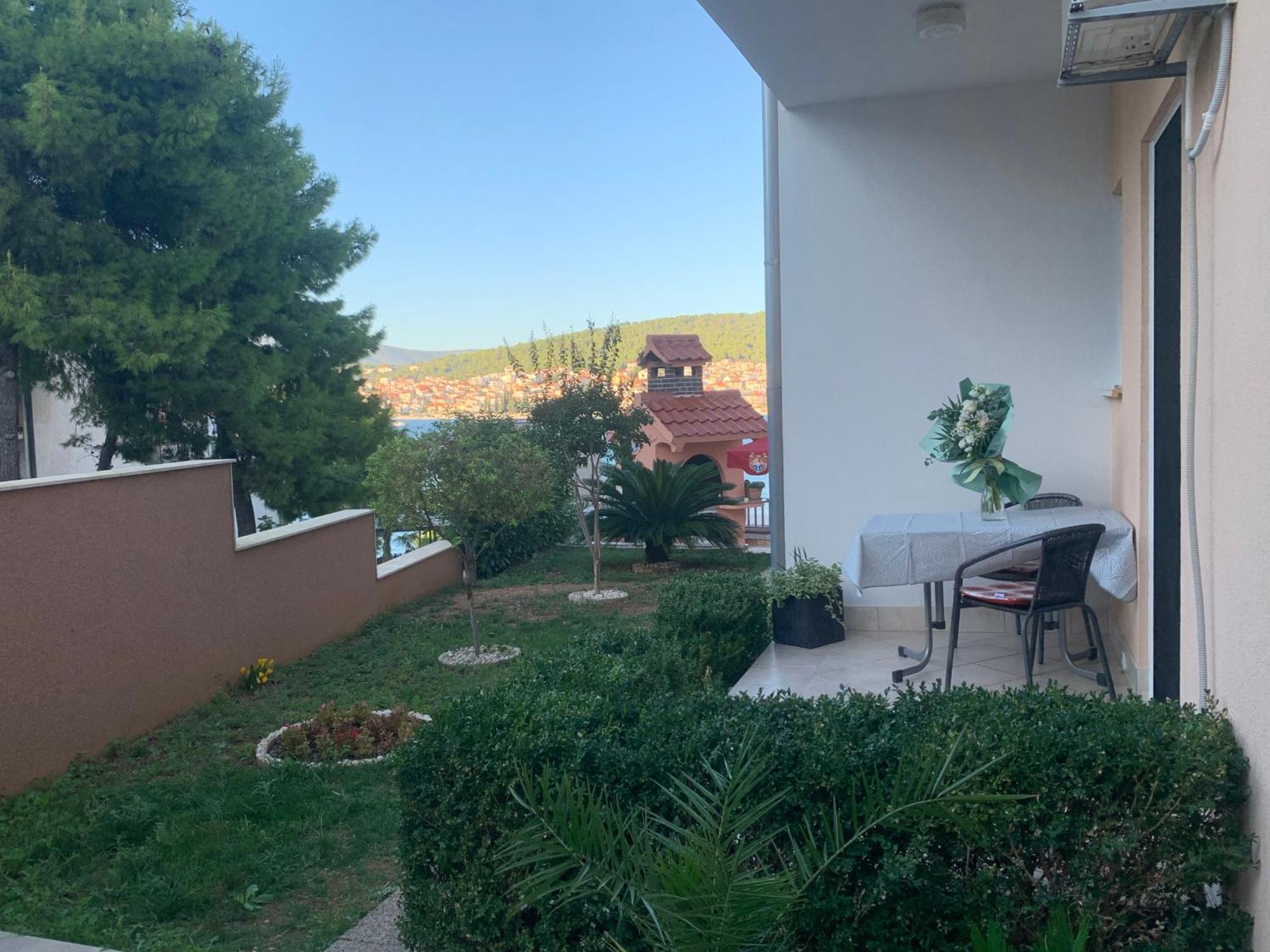 Apartments Villa Zica Trogir Ngoại thất bức ảnh